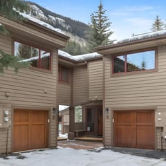 East Vail Townhome - Close to Racquet Club & Bus