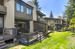 West Vail Ptarmigan Townhome - Summer Pool