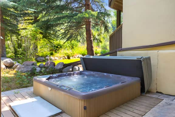 Large East Vail Home - Private Hot Tub