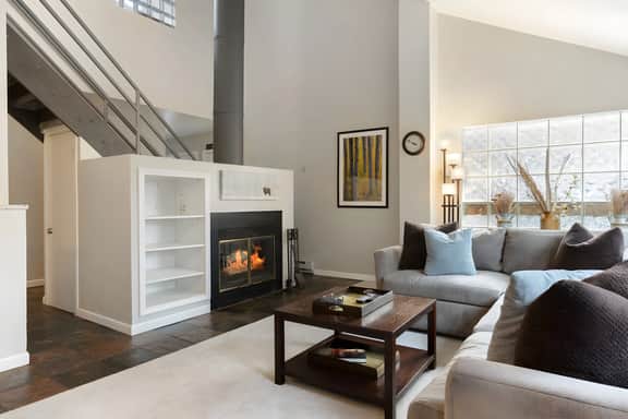 East Vail Pitkin Creek Home - Corner Unit on Creek
