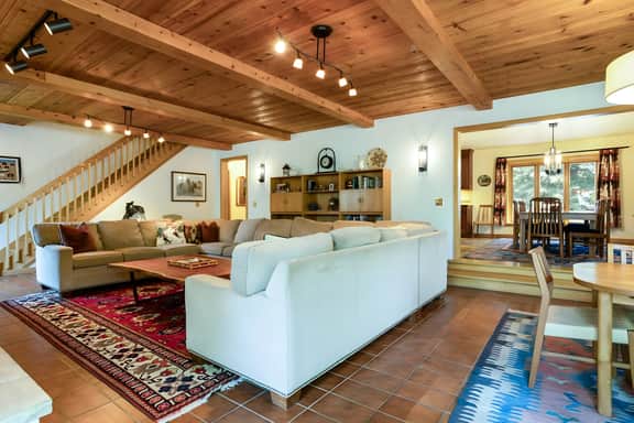 Exclusive Cascade Home - Close to Cascade Lift