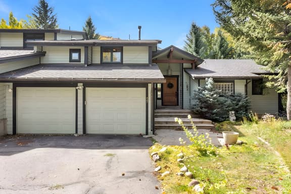 EagleVail Home on Golf Course - Private Hot Tub