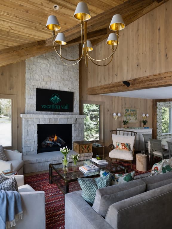 Exclusive Vail Village Townhome - Walk to Ski Lift - Image 1